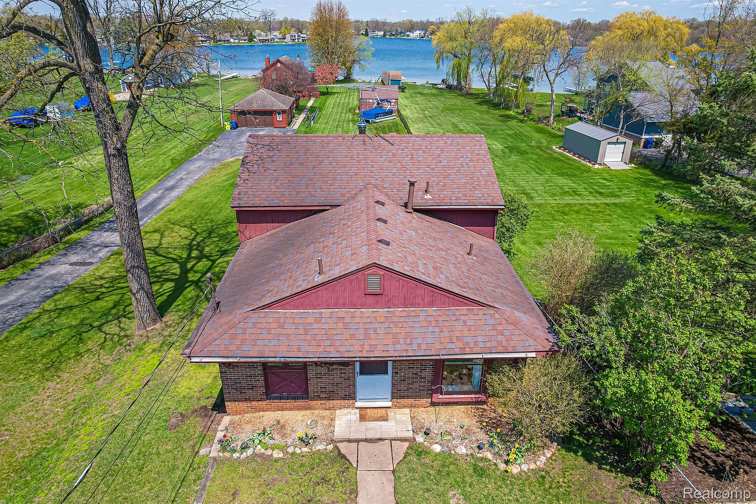 9708 Mandon Rd photo 1