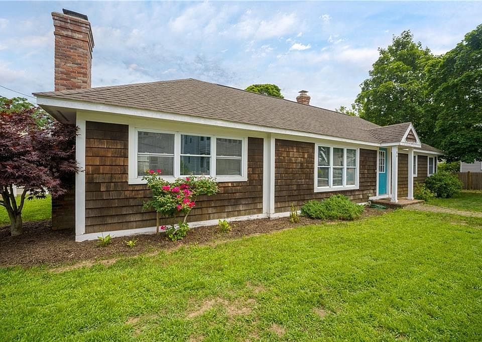 86 Bluff St, Riverside, RI 02915 Zillow