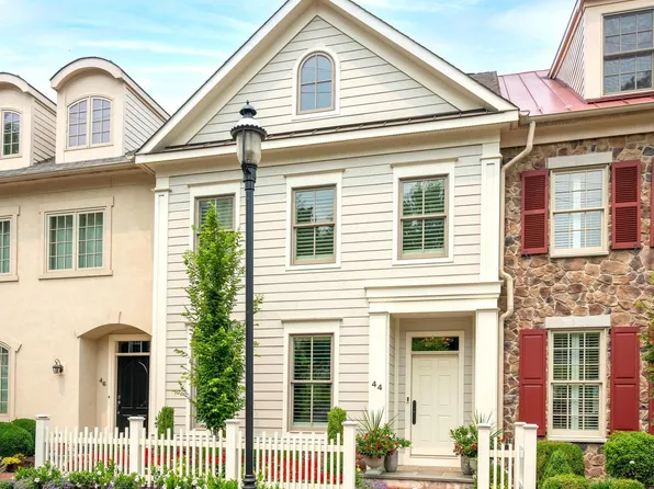 46 W Mechanic St, New Hope, PA 18938