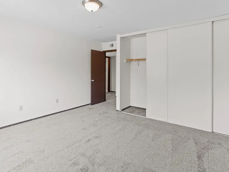 Parkridge Way Apartments — Photo 38