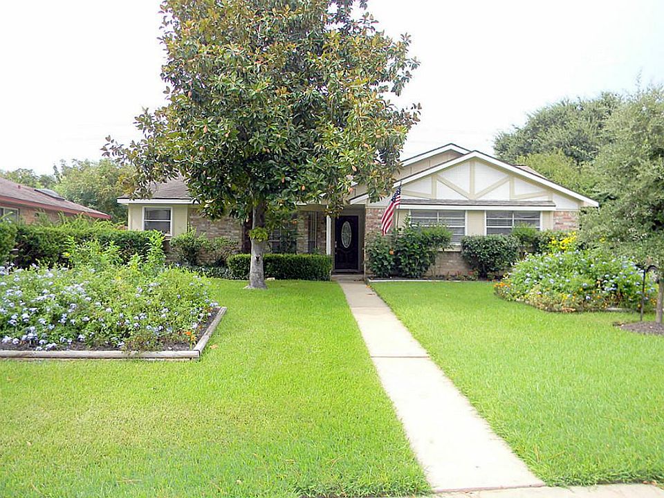 1st image of 14010 Briarworth Dr