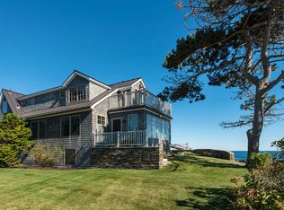 7 Point Rd, Cape Elizabeth, ME 04107