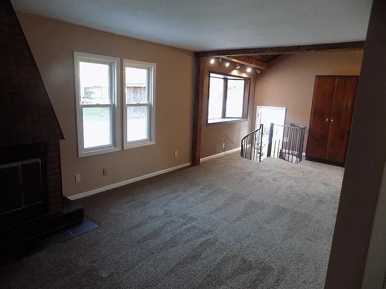 1060 Annapolis Ave — Photo 37