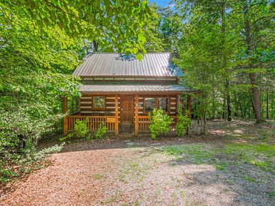 1918 Charles Lewis Way, Sevierville, TN, 37876