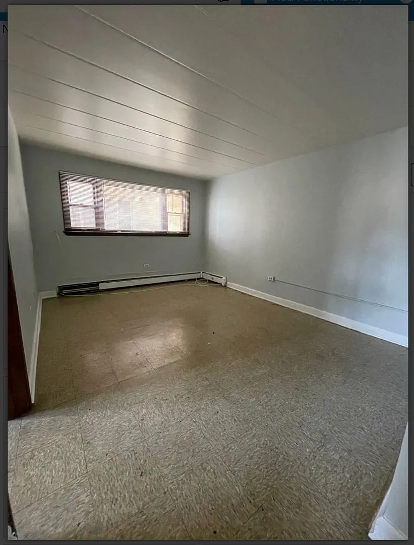 33rd Ave Apartments — Photo 4