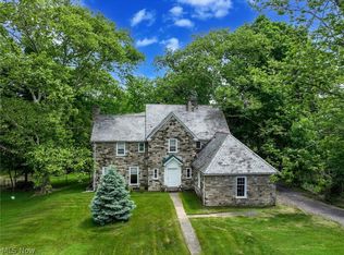 5425 Mooreland Ave, Mentor On The Lake, OH 44060