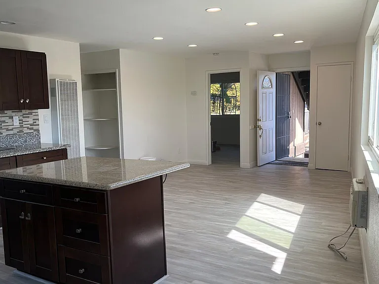 4348 College Ave #1 — Photo 5
