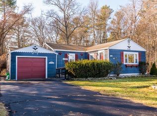 100 County St, Lakeville, MA 02347