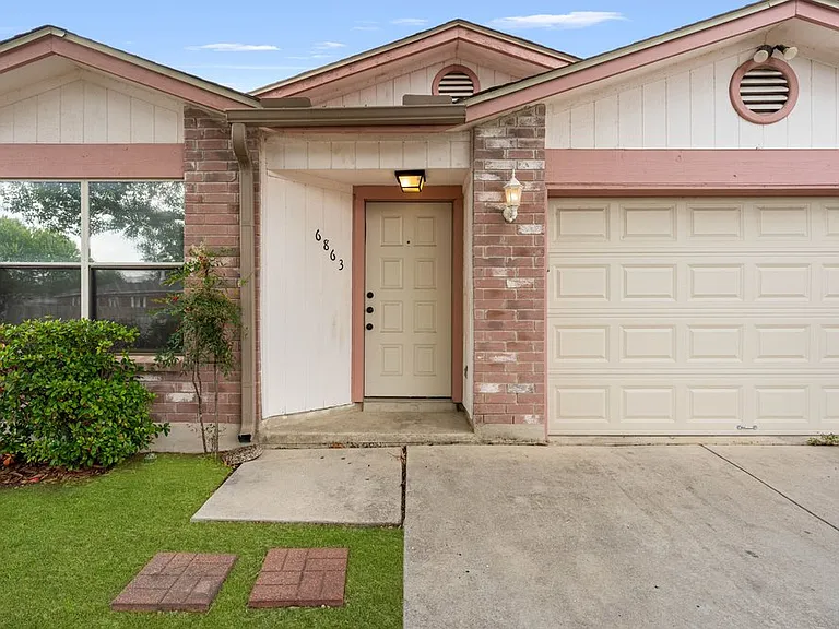 6863 Cypress Mist Dr — Photo 3
