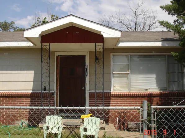 101 N Harvard St, Perryton, TX 79070