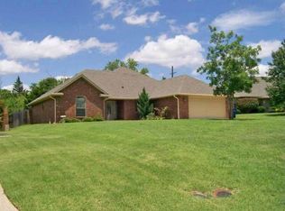 1709 Parkwood Dr, Duncan, OK 73533