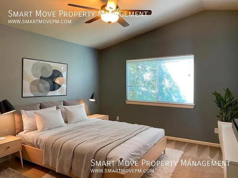 2321 E Mugo St — Photo 16
