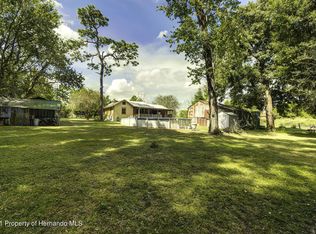 33402 Trilby Rd, Dade City, FL 33523