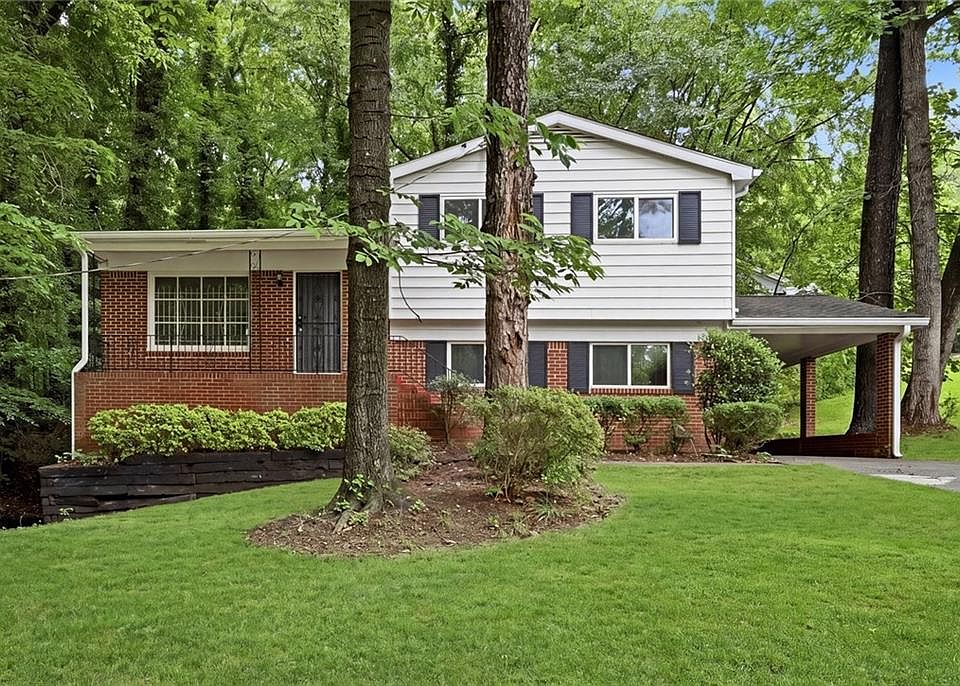 1st image of 799 Kings Grant Dr NW