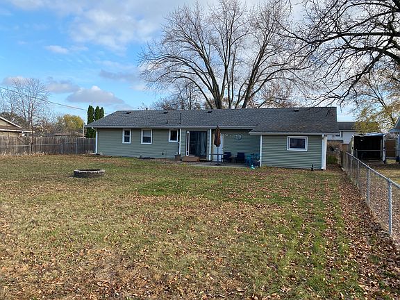 5th image of 905 Cortland Dr S