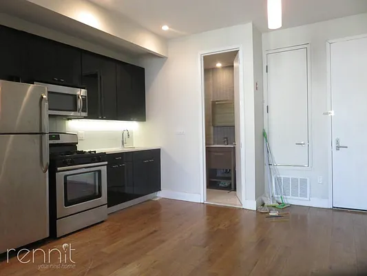 Rented by Rennit Inc. | media 41