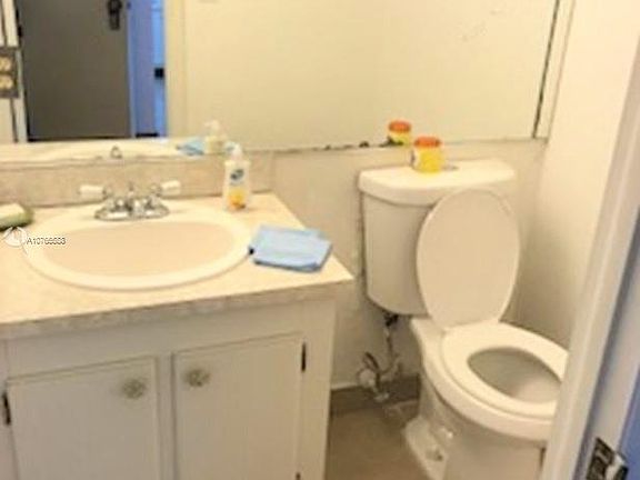 5th image of 16751 NE 9th Ave APT 102