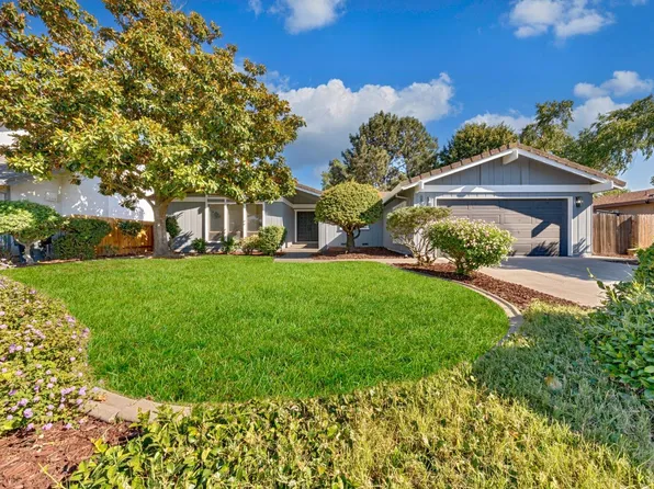 6833 Gloria Dr, Sacramento, CA 95831