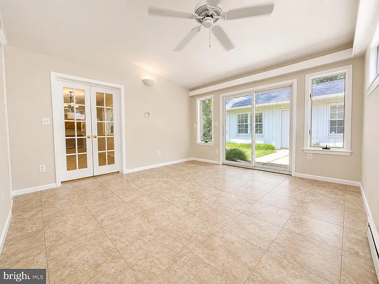 7411 Long Pine Dr — Photo 15