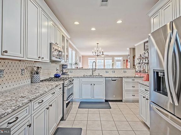 2nd image of 3712 Chapman Mill Trl