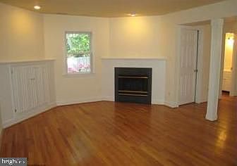 3rd image of 503 Mount Vernon Ave