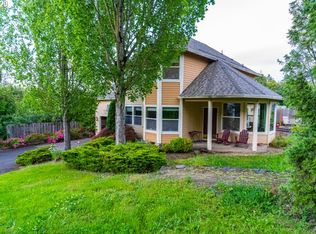 8570 SW 35th Ave, Portland, OR 97219