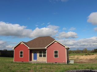 5918 Scottsville Rd, Lafayette, TN 37083