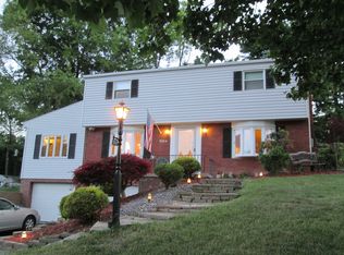 3264 Forest Rd, Bethel Park, PA 15102
