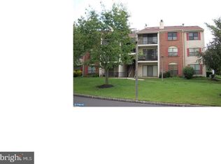 11 Rickard Ct, Lawrence Township, NJ 08648