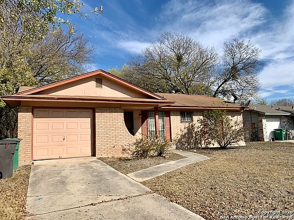 2nd image of 5807 Woodhollow