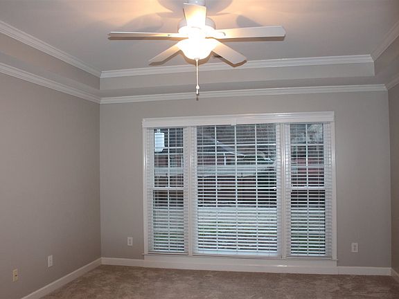 5th image of 2823 Willowick Trl