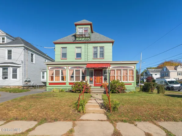 1445 Rugby Road, Schenectady, NY 12308