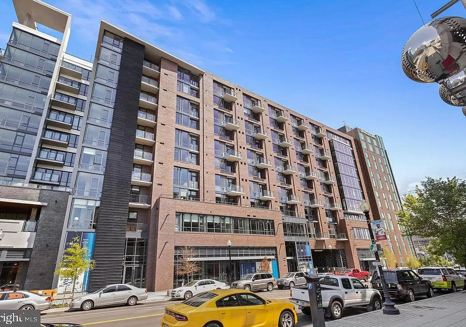 New in Navy Yard with Parking — Photo 1