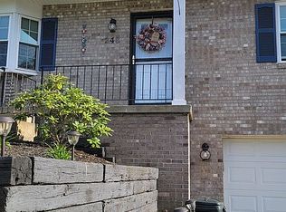 248 Sycamore Ridge Dr, Springdale, PA 15144