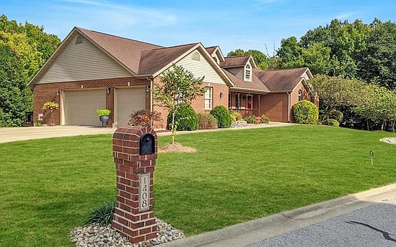 2nd image of 1408 Ogles Creek Ct