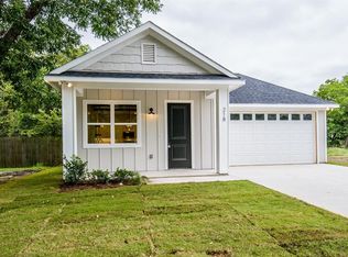 218 Rousseau St, Waxahachie, TX 75165