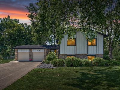 882 90th Ave NW, Coon Rapids, MN, 55433