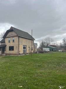 12216 Laginess Rd, La Salle, MI, 48145
