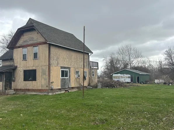 12216 Laginess Rd, La Salle, MI 48145