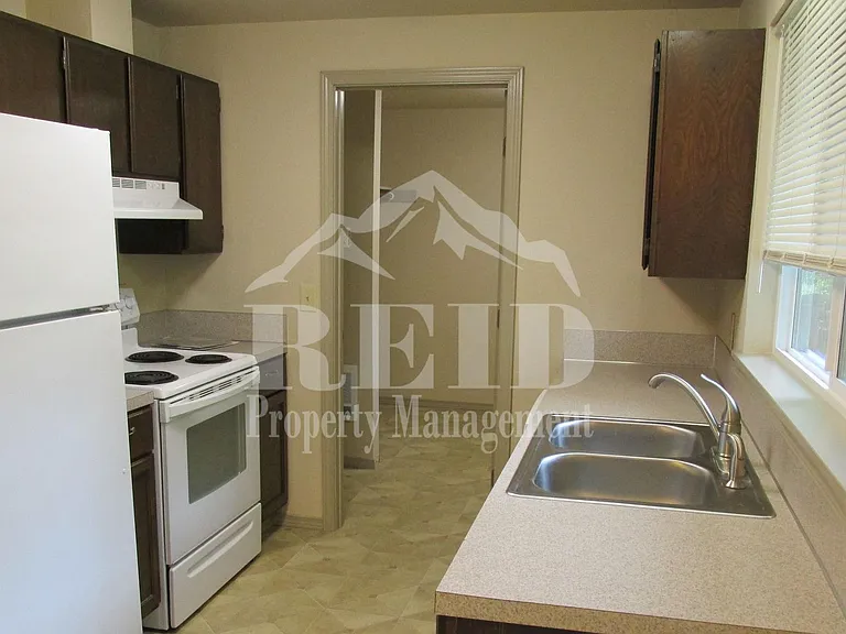 3217 SE Goldmaur Ct #B — Photo 7