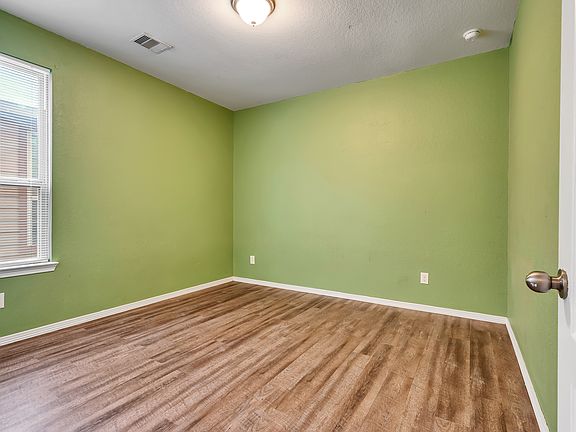 2nd image of 9707 Raisbeck Pl