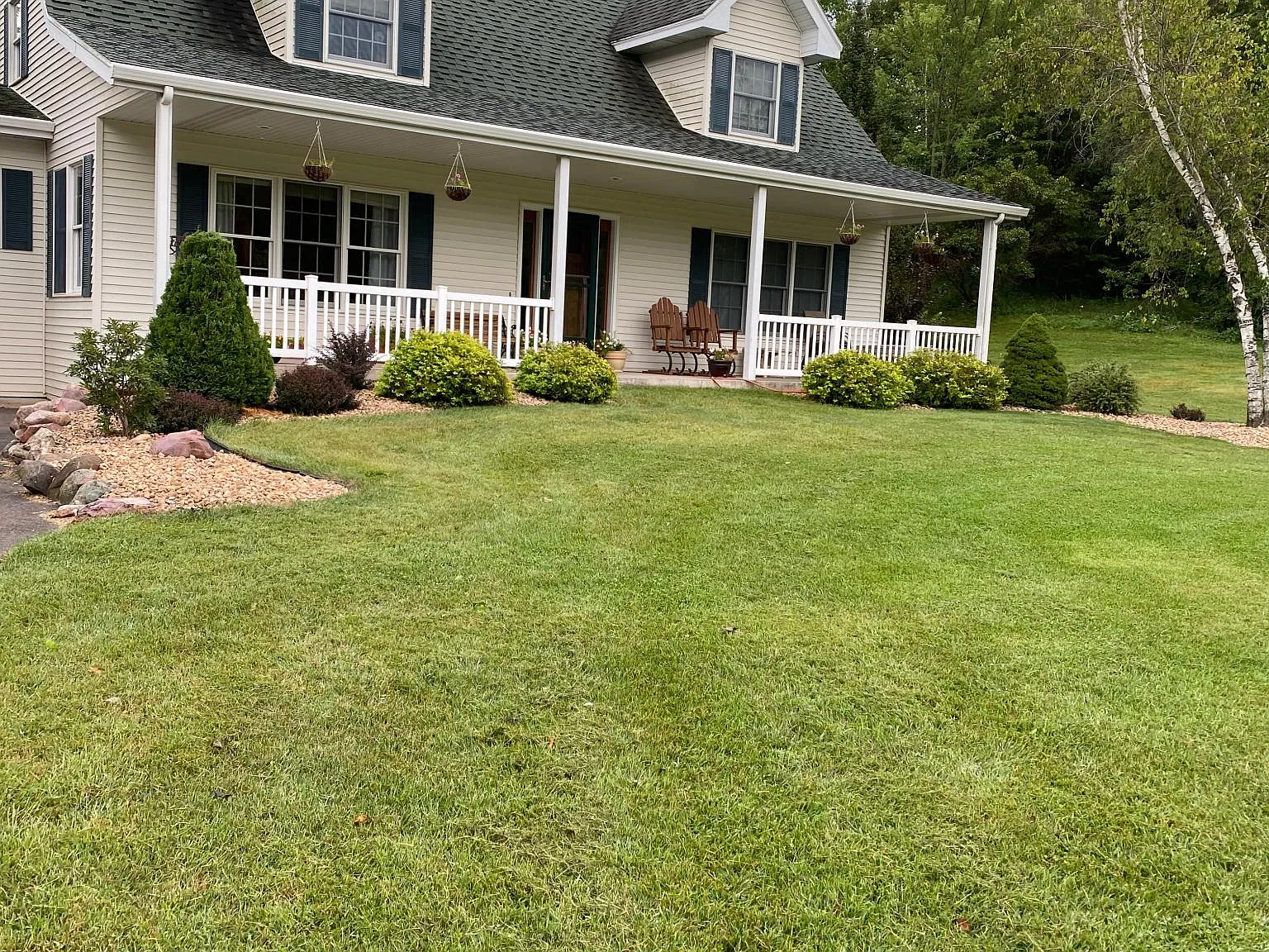 186th Ave, Bloomer — Photo 1