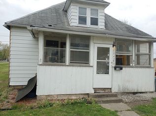 724 N Court St, Sullivan, IN 47882