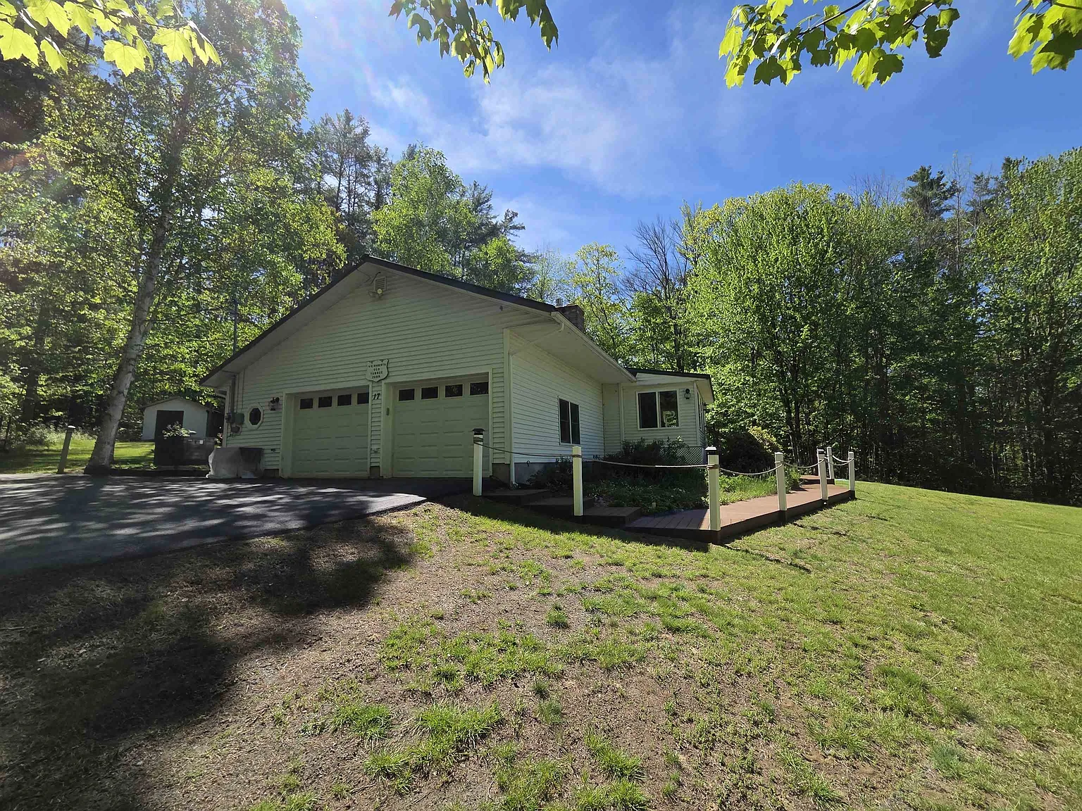 2 bed, 1.5 bath, 2272 sqft, $3,400 — Photo 4
