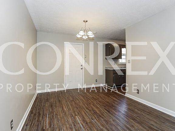 4th image of 716 Princeton Cir