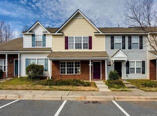 5243 Magnolia Tree Ln, Charlotte, NC 28215