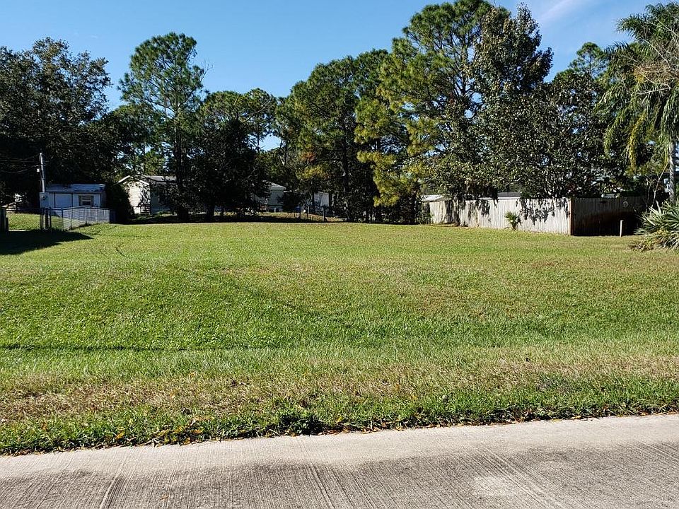 2nd image of 4772 Cambridge Dr