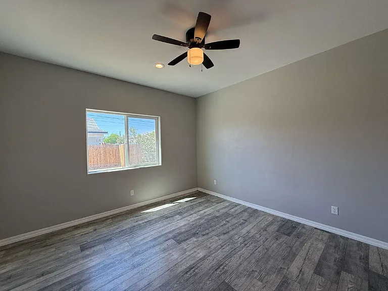 1530 Jose Ave — Photo 13