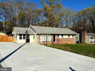 4 Patrick Henry St, Fredericksburg, VA 22405
