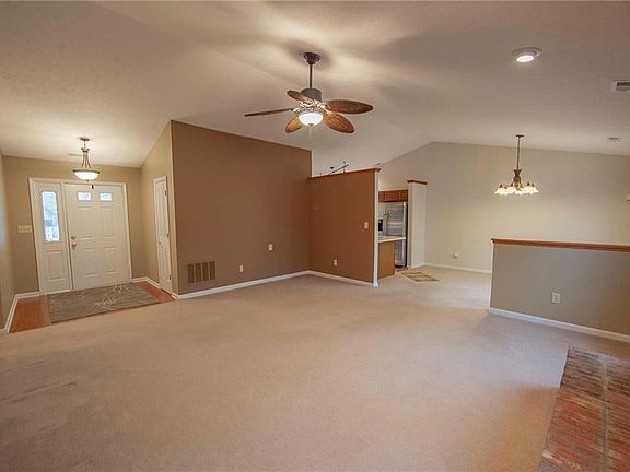 5th image of 12507 Winding Creek Ln